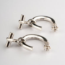 Load image into Gallery viewer, THE HARVEY | Drop Bar 4mm Hoop Earrings In 925 Silver
