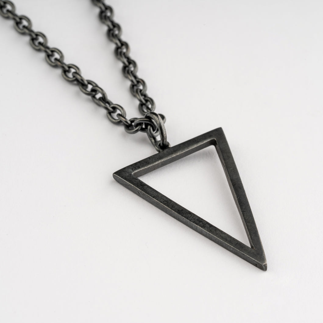 THE JIMI | Long Oxidised Chain Pendant Necklace In 925 Silver