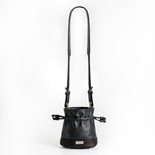 Charger l&#39;image dans la galerie, THE LUHU | Soft Leather Crossbody Bucket Bag In Black
